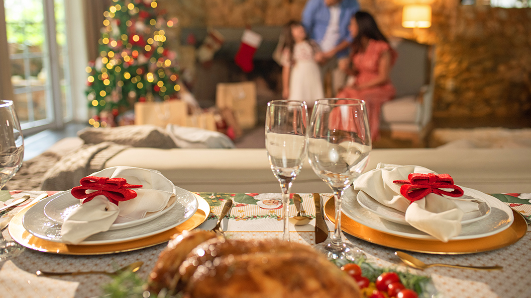 Karsten traz dicas para deixar sua mesa mais elegante para a ceia de Natal